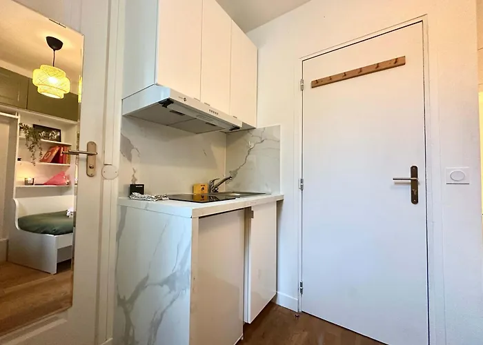 366 New Ventura - Tiny Center شقة باريس