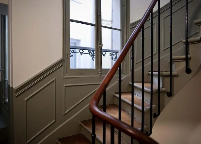 366 New Ventura - Tiny Center * باريس